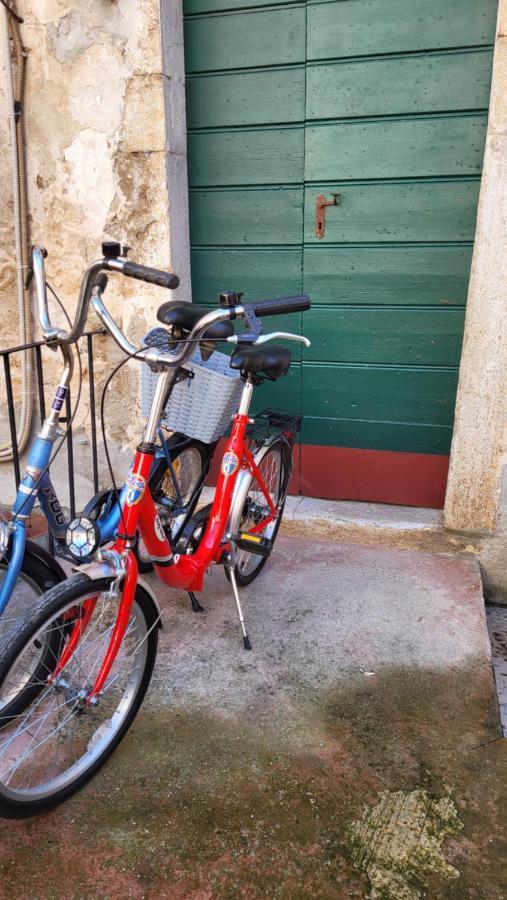 Oh La La Apartment Old Town Rovinj Exteriör bild
